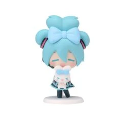 Sega Hatsune Miku Mini Figure (B) "Hatsune Miku X Cinnamoroll" (Prize Figure)(Hatsune Miku Mini Figure B Hatsune Miku X Cinnamoroll Prize Figure)