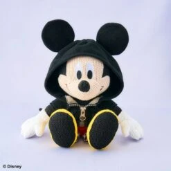 Square Enix King Mickey Amigurumi (Knitted) Plush - Kingdom Hearts III(King Mickey Amigurumi Knitted Plush Kingdom Hearts Iii) -ICHIBA TOYS SHOP king mickey amigurumi knitted plush kingdom hearts iii plush square enix 570388