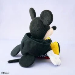 Square Enix King Mickey Amigurumi (Knitted) Plush - Kingdom Hearts III(King Mickey Amigurumi Knitted Plush Kingdom Hearts Iii) -ICHIBA TOYS SHOP king mickey amigurumi knitted plush kingdom hearts iii plush square enix 789492