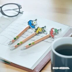 NINTENDO Yellow Pikmin Ballpoint Pen(Yellow Pikmin Ballpoint Pen) -ICHIBA TOYS SHOP yellow pikmin ballpoint pen office product nintendo 510087