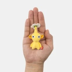 NINTENDO Yellow Pikmin Mascot Plush Keychain PIKMIN(Yellow Pikmin Mascot Plush Keychain Pikmin) -ICHIBA TOYS SHOP yellow pikmin mascot plush keychain pikmin mascot plush keychain nintendo 135060
